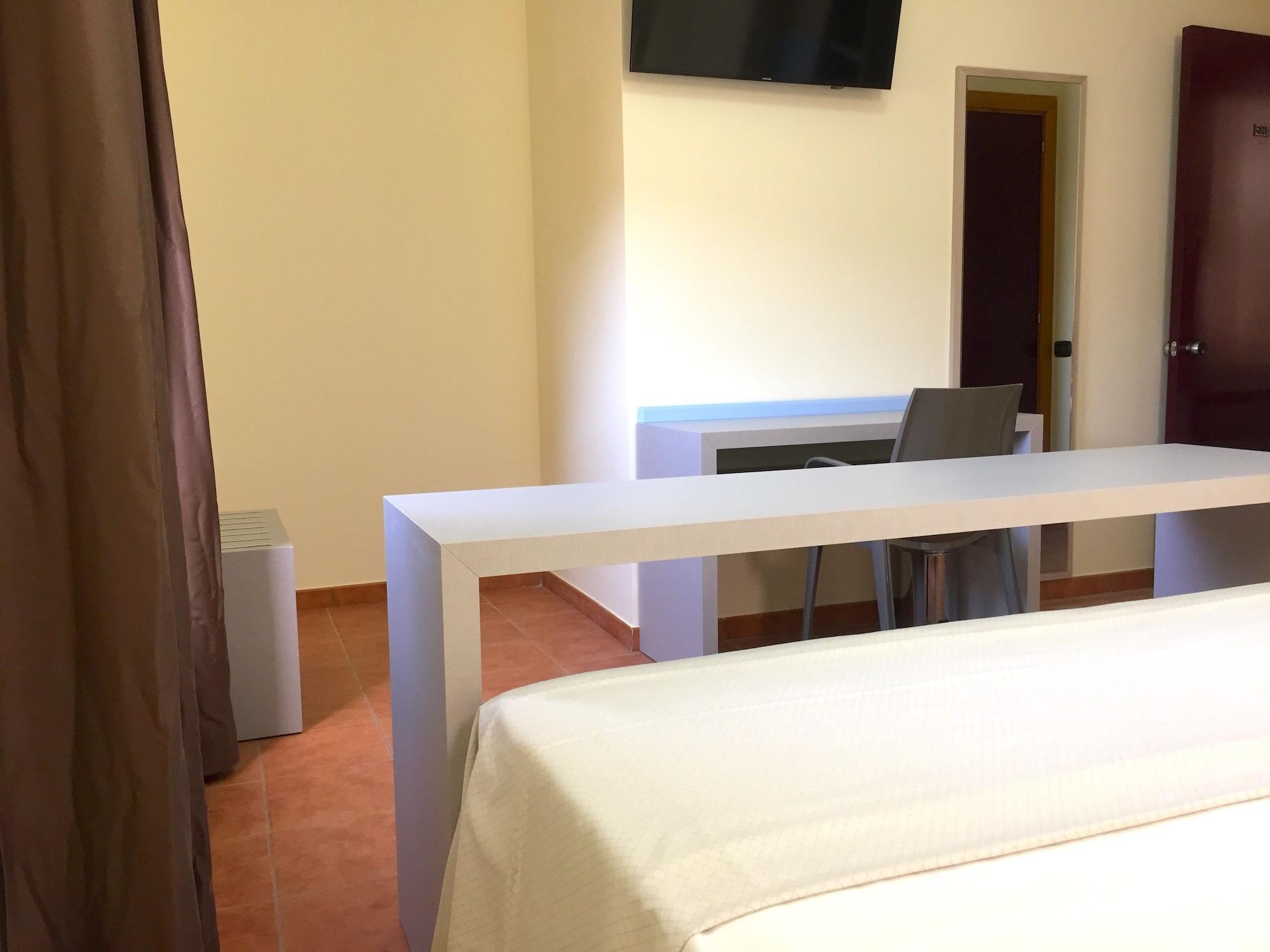 Fly Hotel 4*