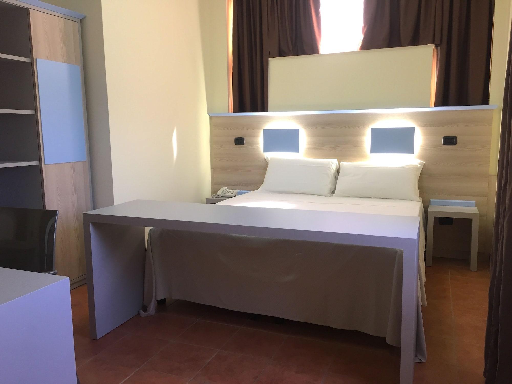 Fly Hotel Gallipoli
