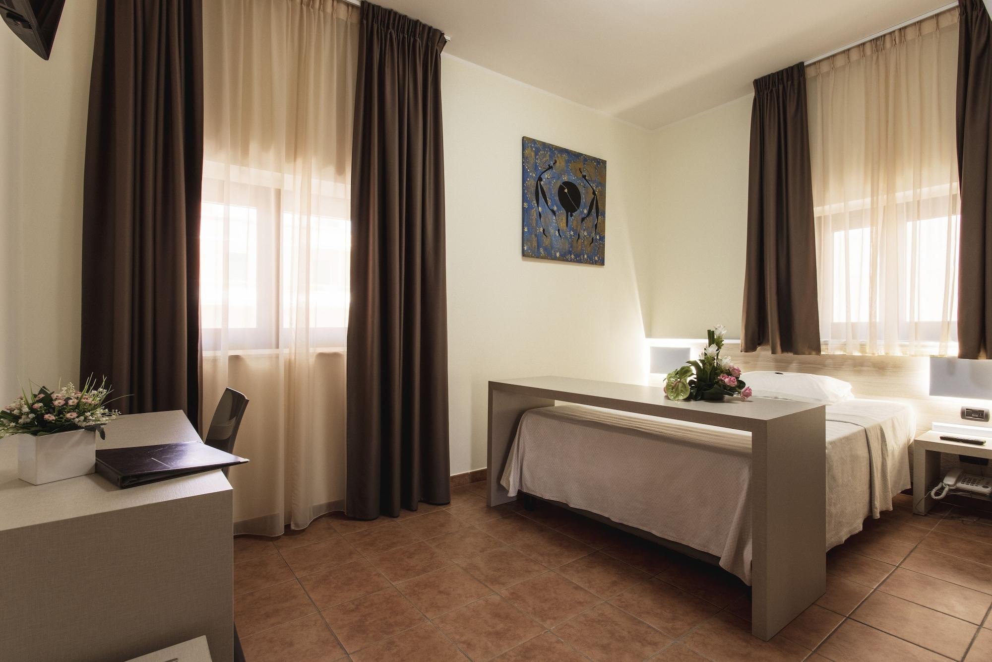 Fly Hotel