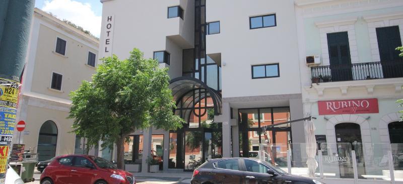 Hotel Fly 4*
