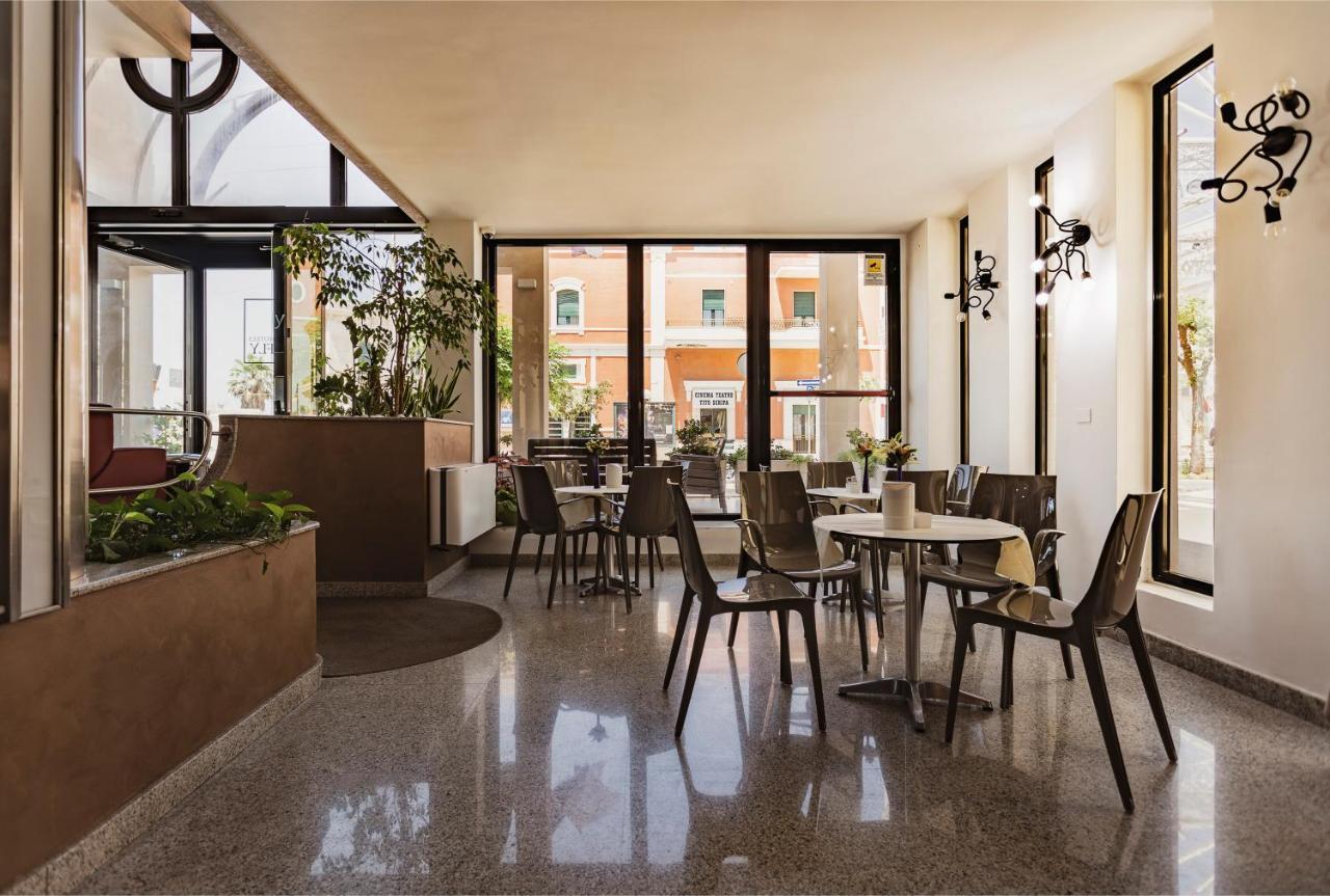 Fly Hotel 4*